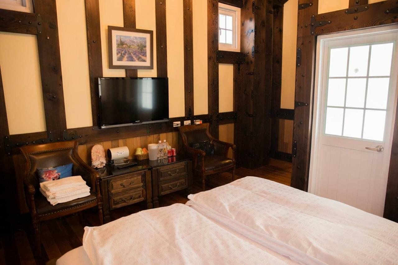 Black Forest Manor เหรินอ้าย ภายนอก รูปภาพ