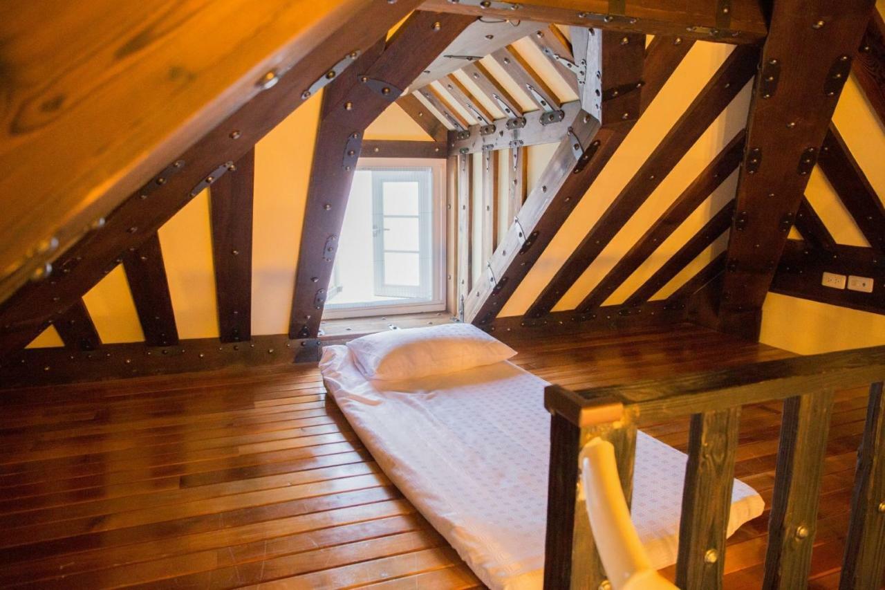 Black Forest Manor เหรินอ้าย ภายนอก รูปภาพ